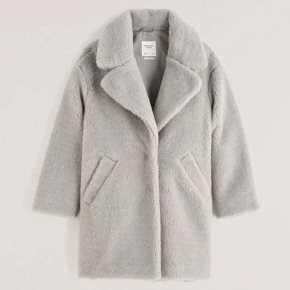 Abercrombie & Fitch Jackets & Blazers - Abercrombie & Fitch Women’s Gray Pea Coat